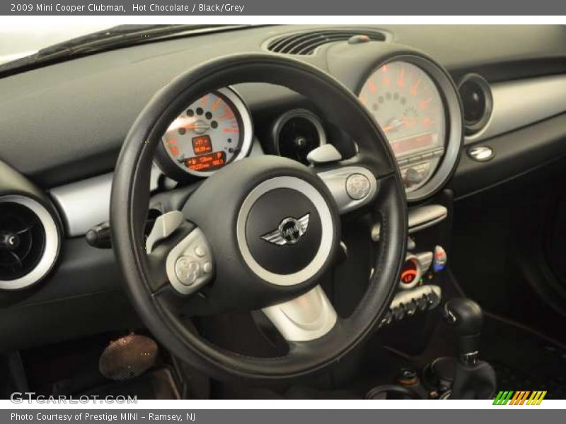 Hot Chocolate / Black/Grey 2009 Mini Cooper Clubman