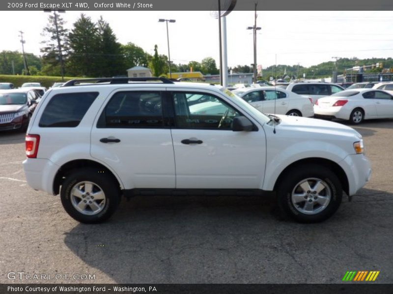 Oxford White / Stone 2009 Ford Escape XLT 4WD