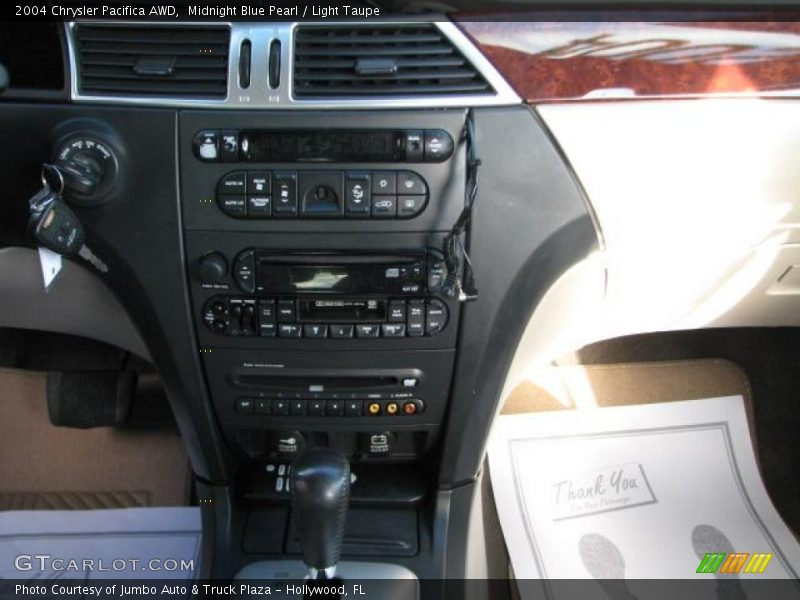 Midnight Blue Pearl / Light Taupe 2004 Chrysler Pacifica AWD