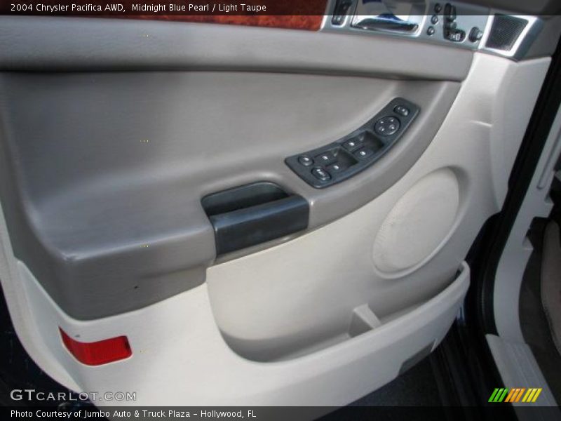 Midnight Blue Pearl / Light Taupe 2004 Chrysler Pacifica AWD