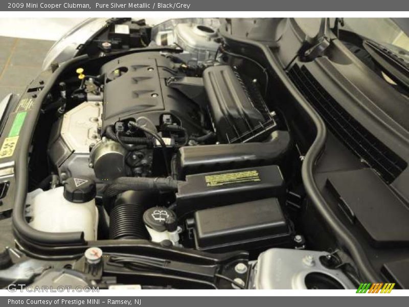 Pure Silver Metallic / Black/Grey 2009 Mini Cooper Clubman