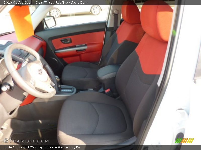 Clear White / Red/Black Sport Cloth 2010 Kia Soul Sport