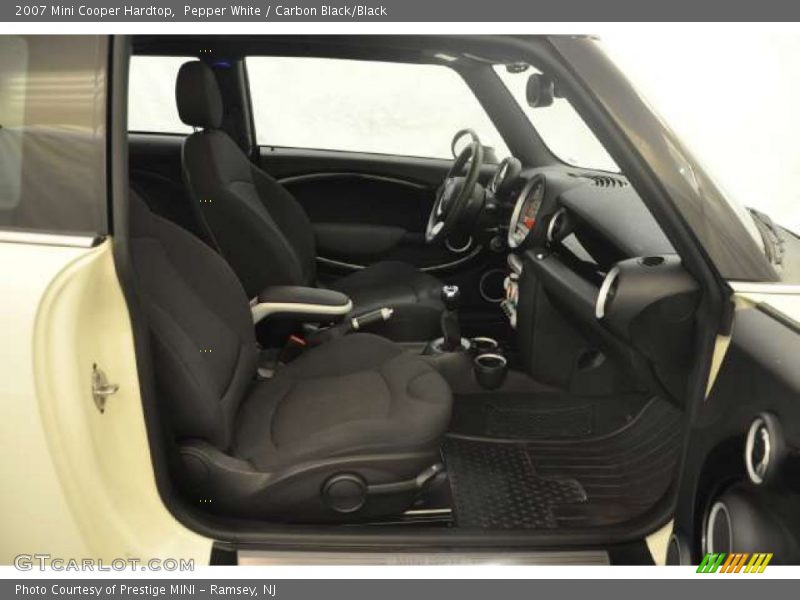 Pepper White / Carbon Black/Black 2007 Mini Cooper Hardtop