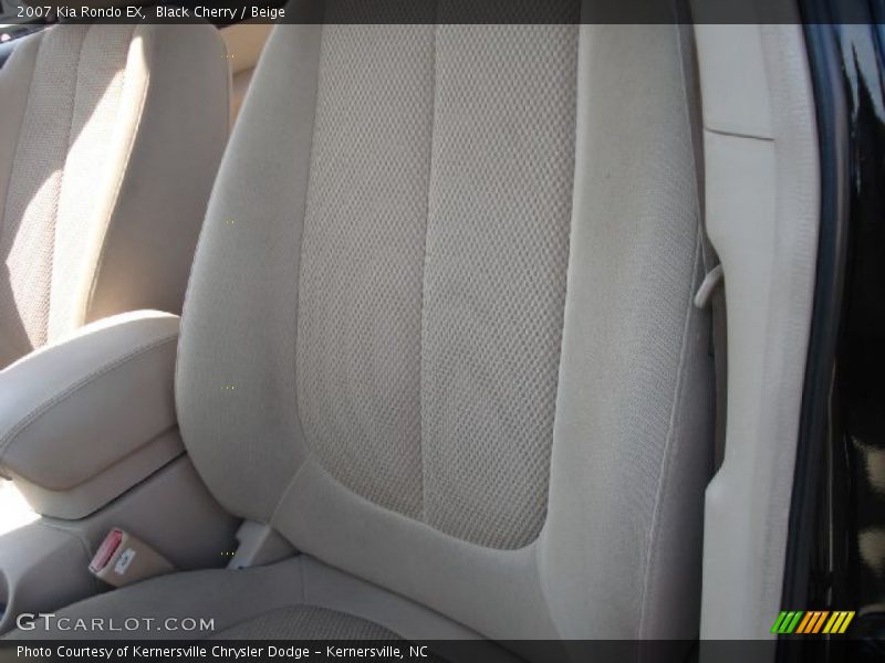 Black Cherry / Beige 2007 Kia Rondo EX