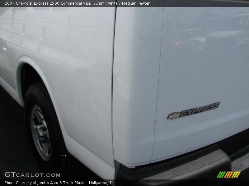 Summit White / Medium Pewter 2007 Chevrolet Express 1500 Commercial Van