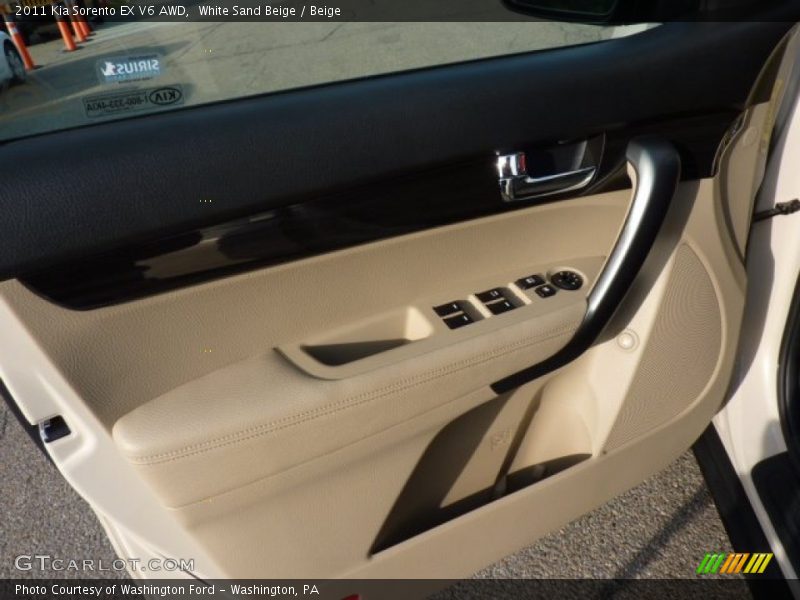White Sand Beige / Beige 2011 Kia Sorento EX V6 AWD