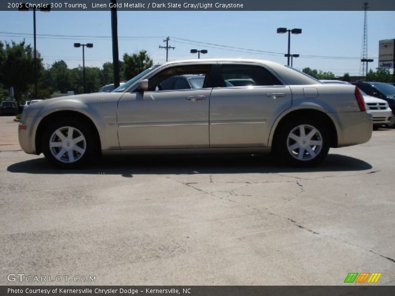 Linen Gold Metallic / Dark Slate Gray/Light Graystone 2005 Chrysler 300 Touring