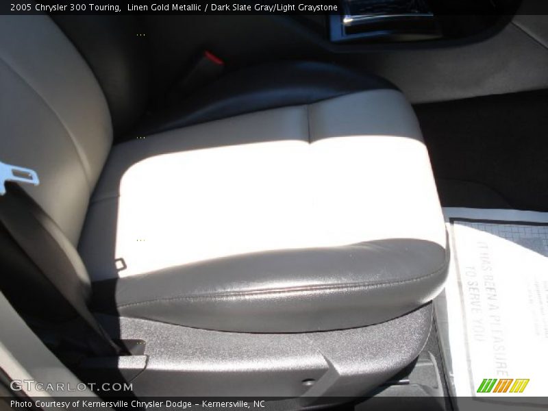 Linen Gold Metallic / Dark Slate Gray/Light Graystone 2005 Chrysler 300 Touring