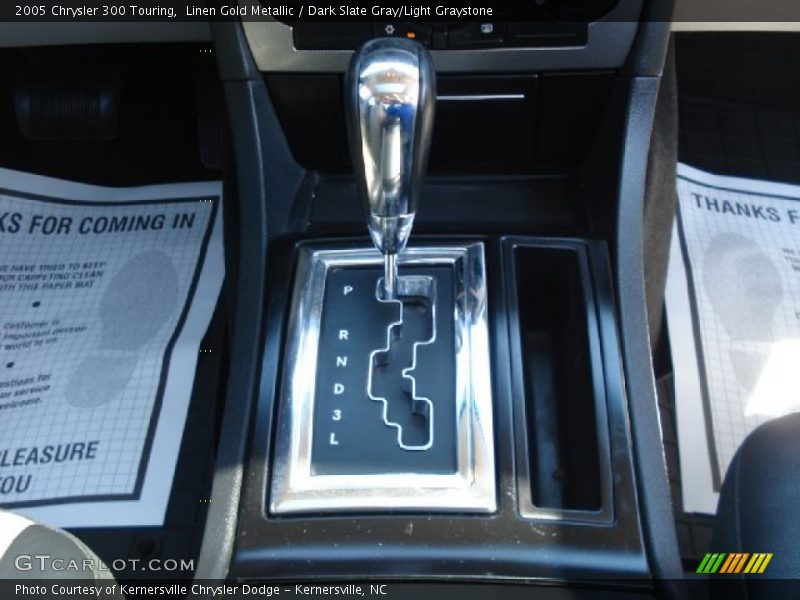 Linen Gold Metallic / Dark Slate Gray/Light Graystone 2005 Chrysler 300 Touring