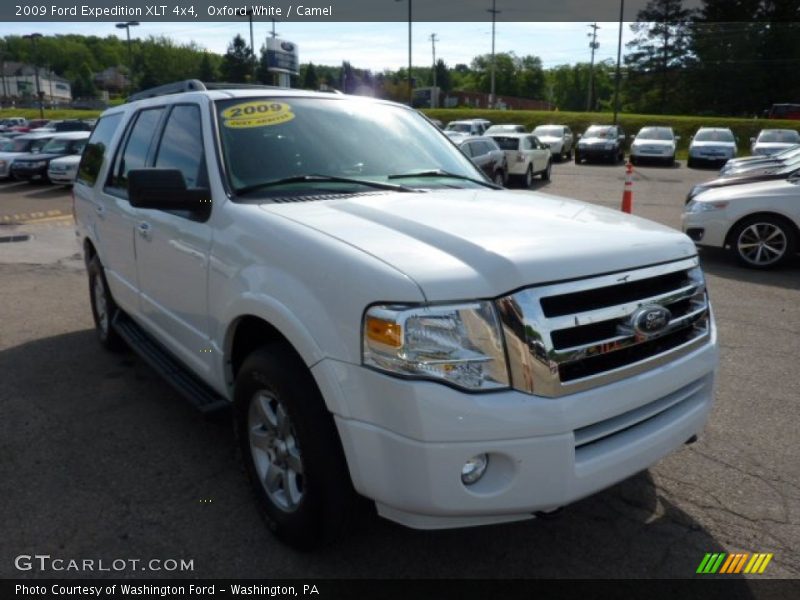 Oxford White / Camel 2009 Ford Expedition XLT 4x4