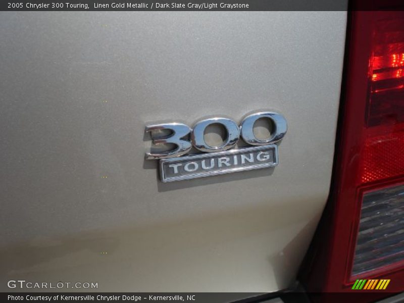 Linen Gold Metallic / Dark Slate Gray/Light Graystone 2005 Chrysler 300 Touring