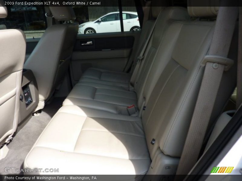 Oxford White / Camel 2009 Ford Expedition XLT 4x4
