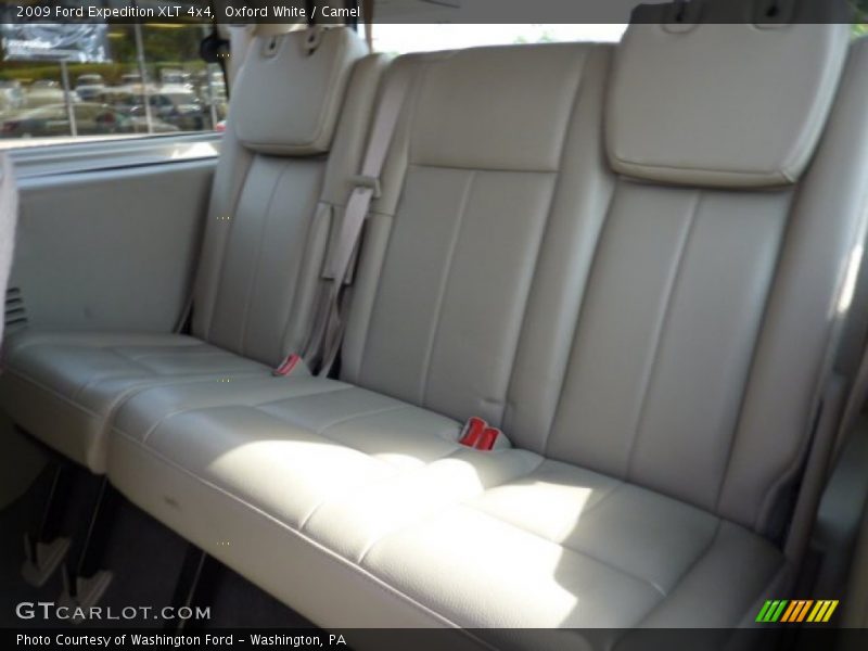Oxford White / Camel 2009 Ford Expedition XLT 4x4