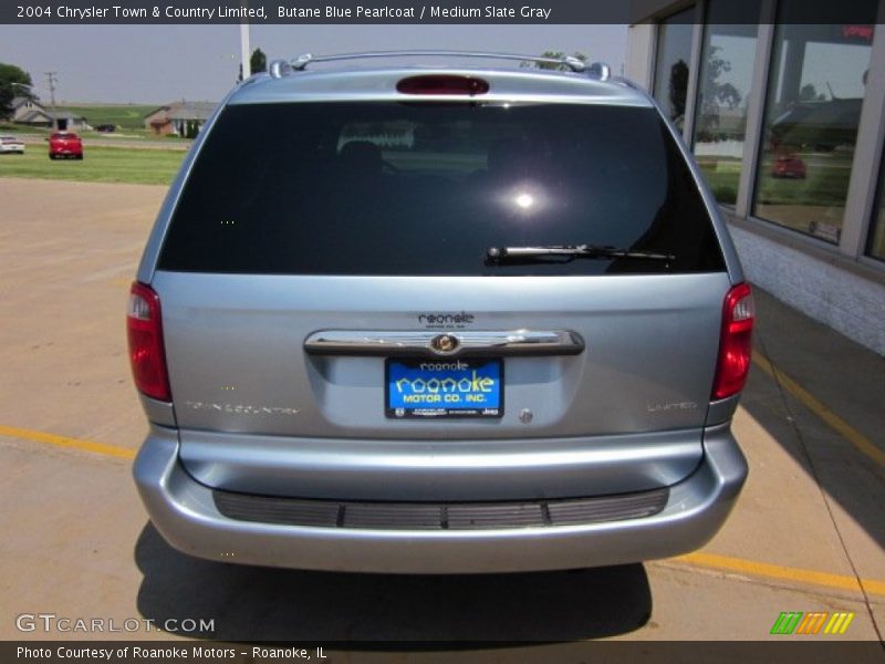 Butane Blue Pearlcoat / Medium Slate Gray 2004 Chrysler Town & Country Limited