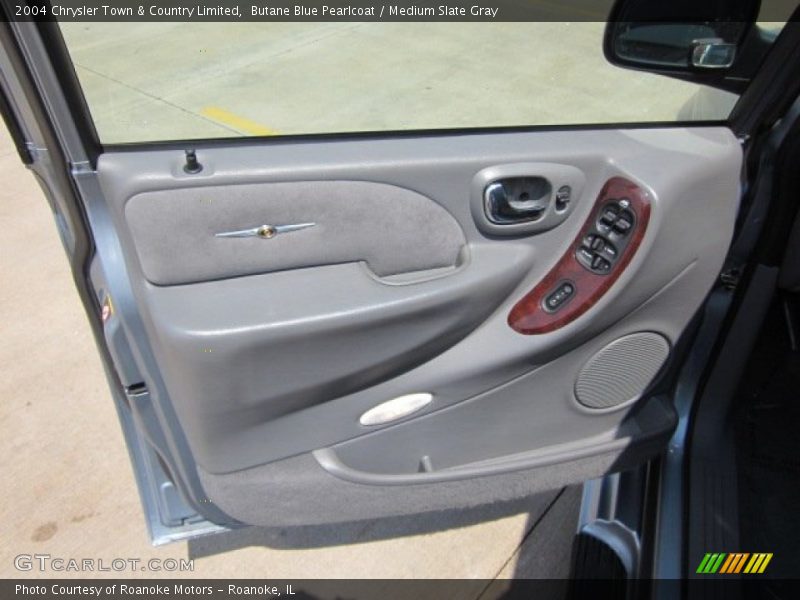 Butane Blue Pearlcoat / Medium Slate Gray 2004 Chrysler Town & Country Limited