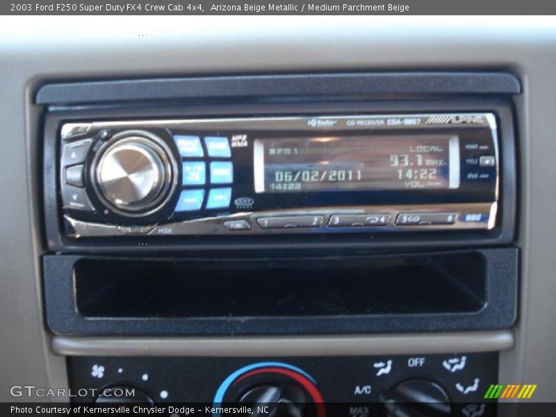 Arizona Beige Metallic / Medium Parchment Beige 2003 Ford F250 Super Duty FX4 Crew Cab 4x4