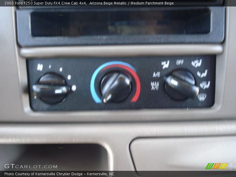 Arizona Beige Metallic / Medium Parchment Beige 2003 Ford F250 Super Duty FX4 Crew Cab 4x4