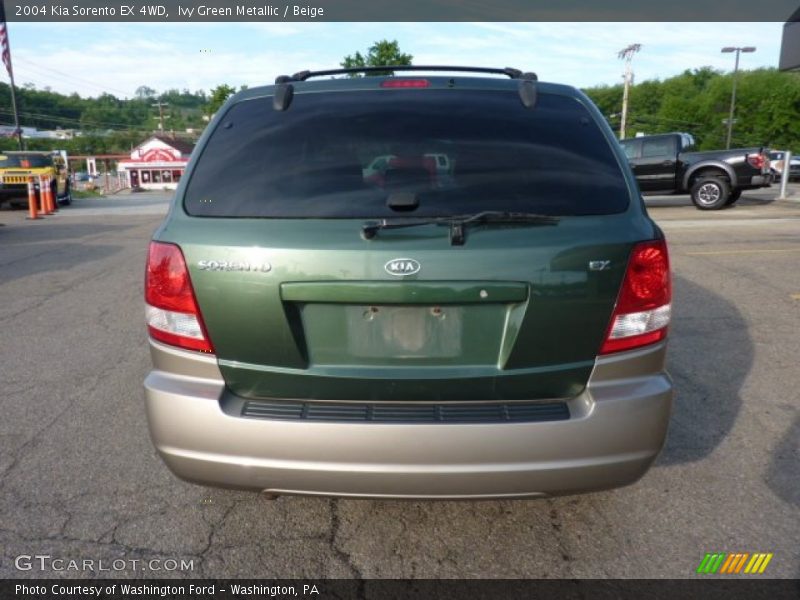 Ivy Green Metallic / Beige 2004 Kia Sorento EX 4WD