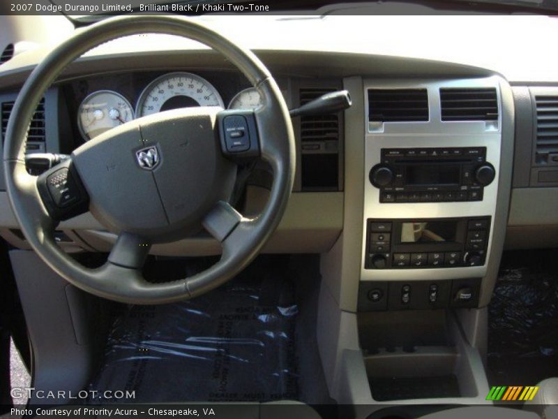 Dashboard of 2007 Durango Limited
