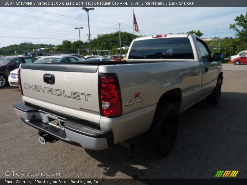 Silver Birch Metallic / Dark Charcoal 2007 Chevrolet Silverado 1500 Classic Work Truck Regular Cab 4x4