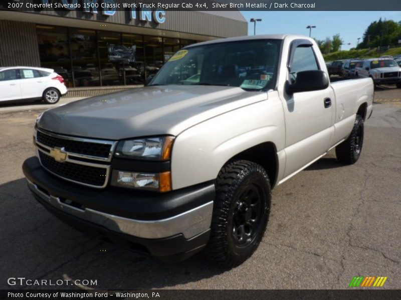 Silver Birch Metallic / Dark Charcoal 2007 Chevrolet Silverado 1500 Classic Work Truck Regular Cab 4x4