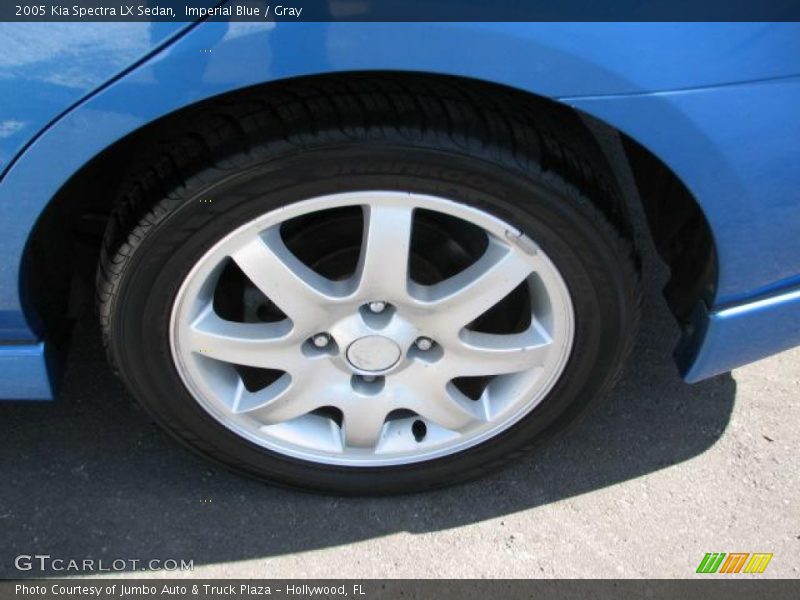  2005 Spectra LX Sedan Wheel