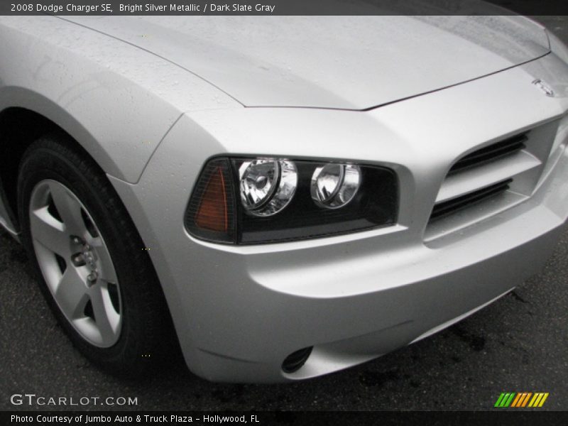 Bright Silver Metallic / Dark Slate Gray 2008 Dodge Charger SE