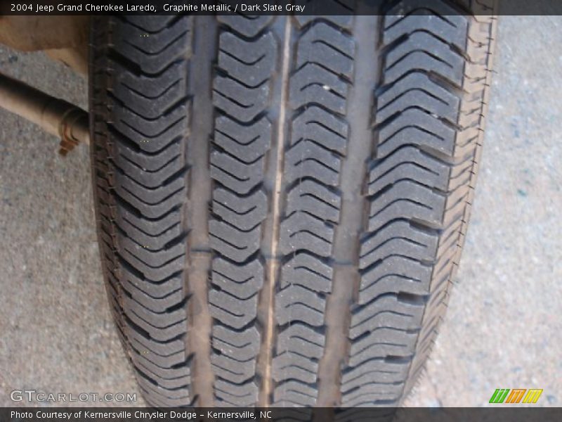 Graphite Metallic / Dark Slate Gray 2004 Jeep Grand Cherokee Laredo