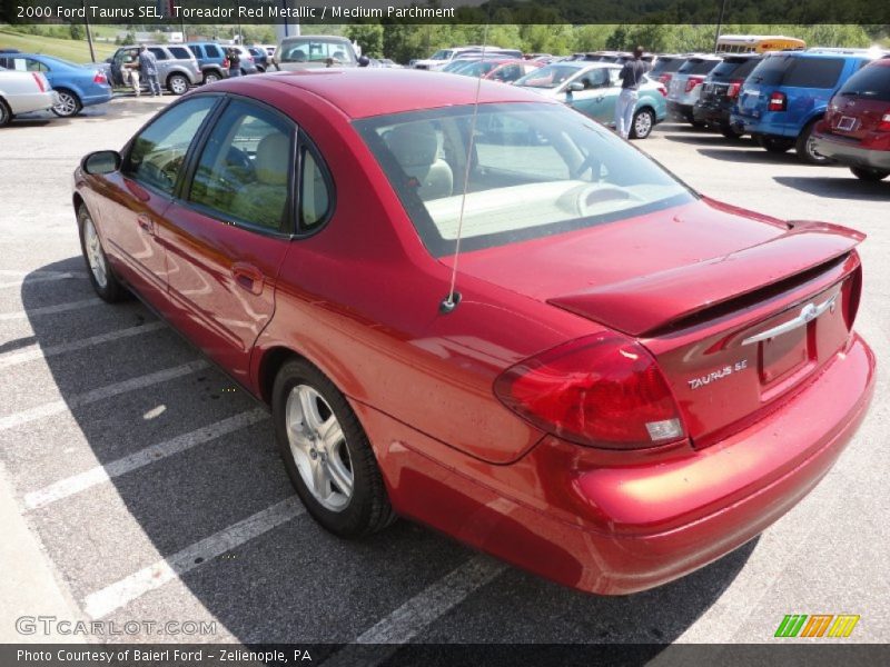 Toreador Red Metallic / Medium Parchment 2000 Ford Taurus SEL