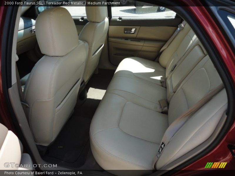  2000 Taurus SEL Medium Parchment Interior