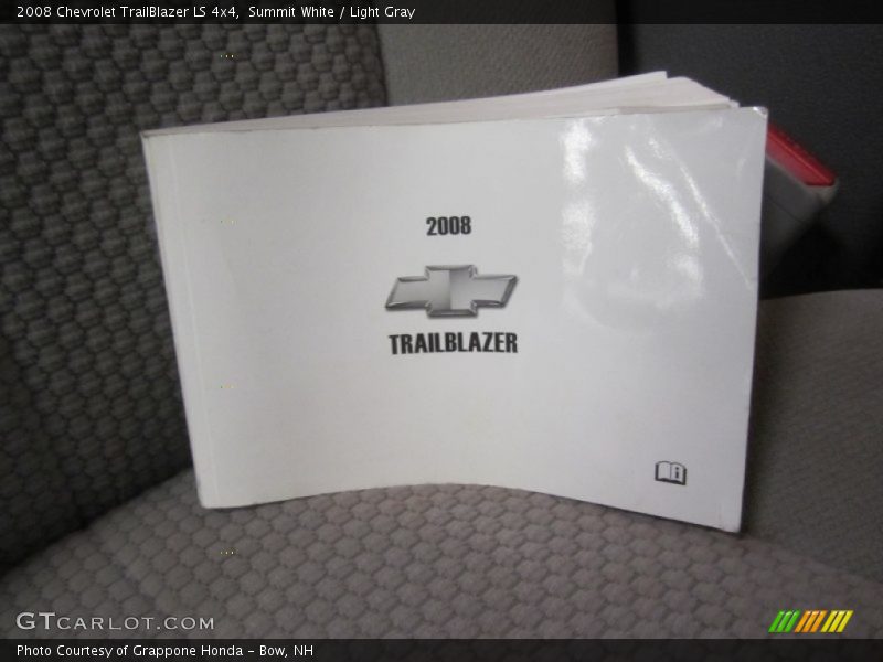 Summit White / Light Gray 2008 Chevrolet TrailBlazer LS 4x4