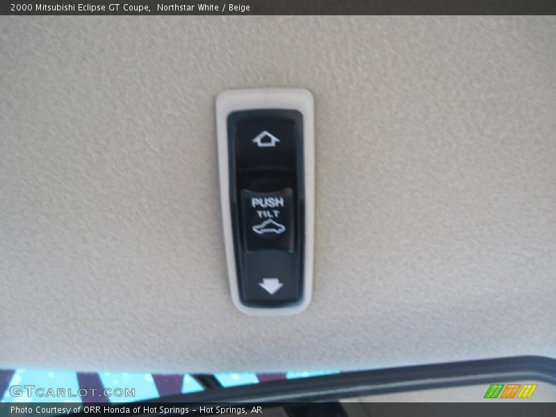 Northstar White / Beige 2000 Mitsubishi Eclipse GT Coupe