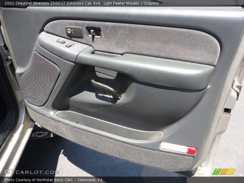 Light Pewter Metallic / Graphite 2002 Chevrolet Silverado 2500 LT Extended Cab 4x4