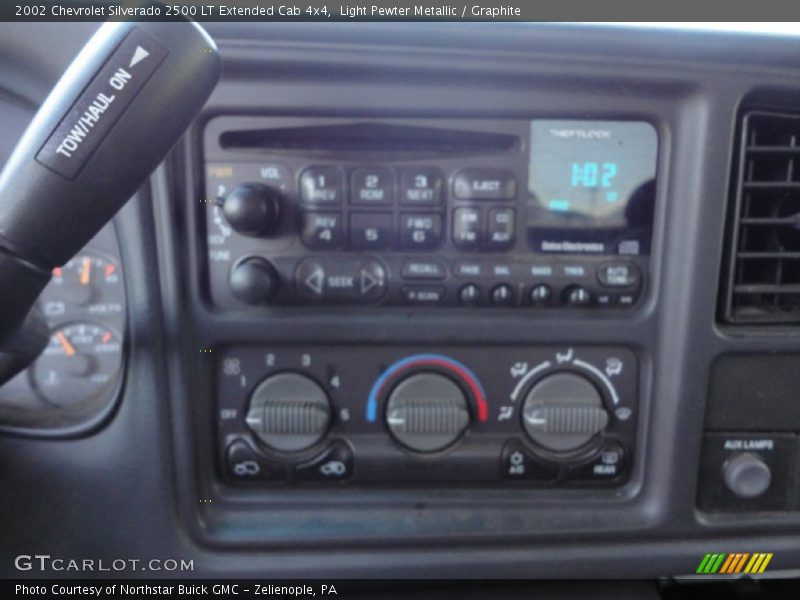 Light Pewter Metallic / Graphite 2002 Chevrolet Silverado 2500 LT Extended Cab 4x4