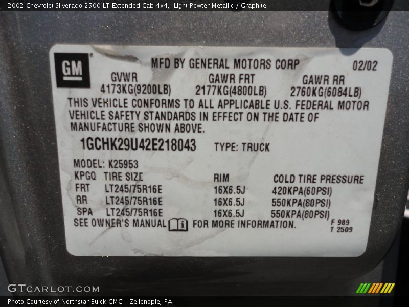 Light Pewter Metallic / Graphite 2002 Chevrolet Silverado 2500 LT Extended Cab 4x4