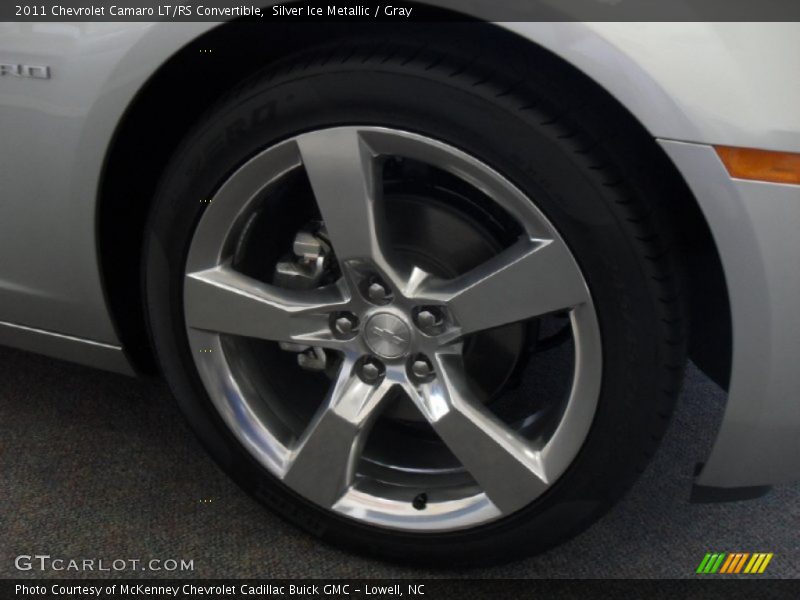  2011 Camaro LT/RS Convertible Wheel