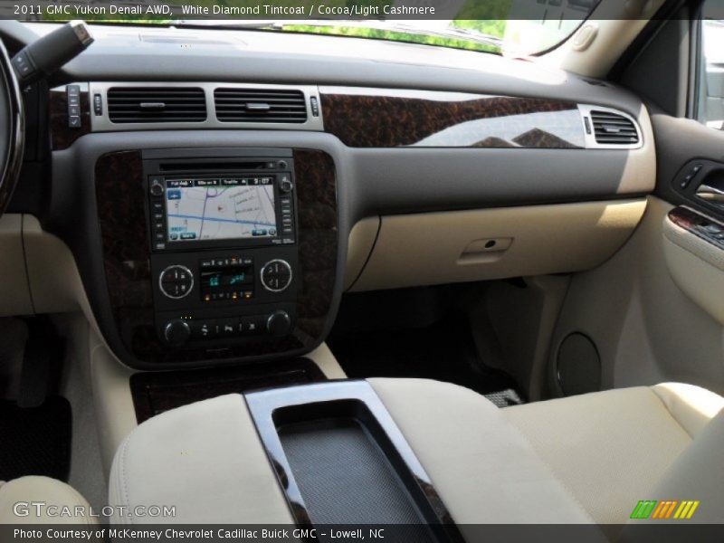 White Diamond Tintcoat / Cocoa/Light Cashmere 2011 GMC Yukon Denali AWD