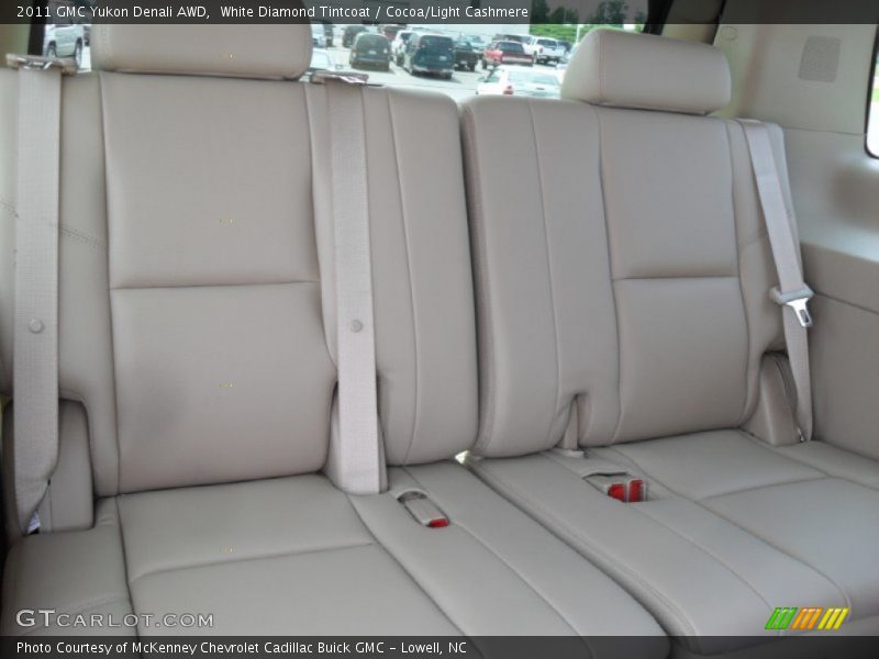 White Diamond Tintcoat / Cocoa/Light Cashmere 2011 GMC Yukon Denali AWD