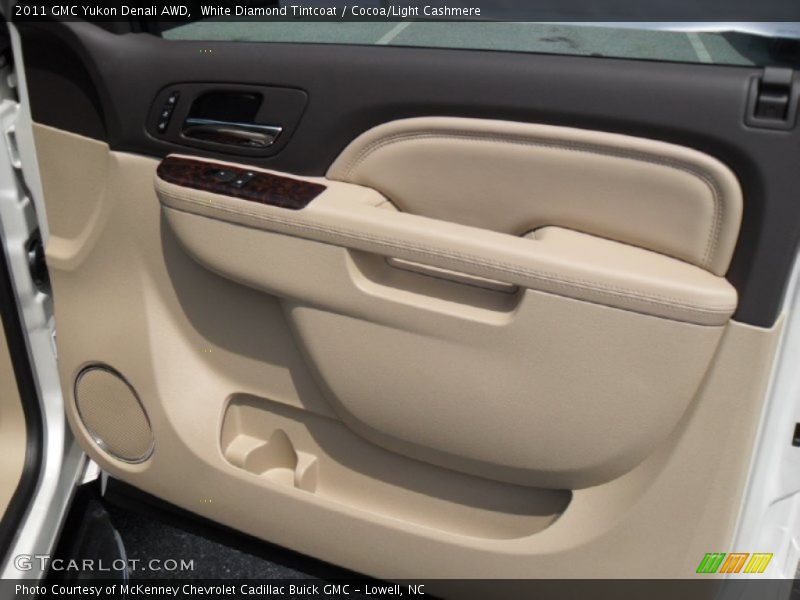 White Diamond Tintcoat / Cocoa/Light Cashmere 2011 GMC Yukon Denali AWD