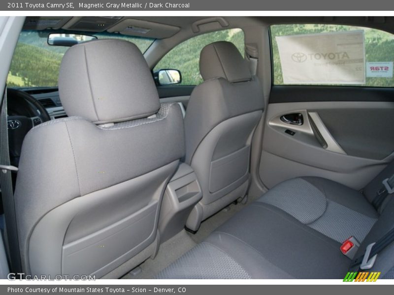 Magnetic Gray Metallic / Dark Charcoal 2011 Toyota Camry SE