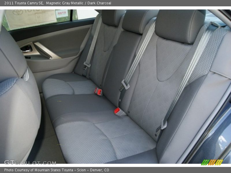 Magnetic Gray Metallic / Dark Charcoal 2011 Toyota Camry SE