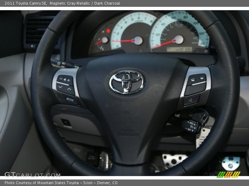 Magnetic Gray Metallic / Dark Charcoal 2011 Toyota Camry SE