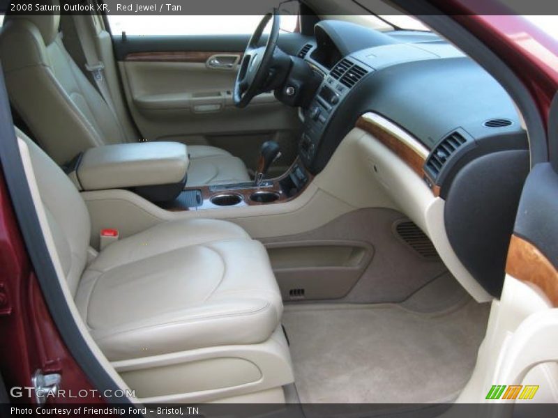 2008 Outlook XR Tan Interior