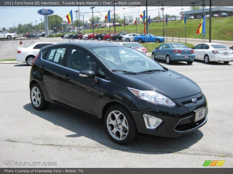 Tuxedo Black Metallic / Charcoal Black Leather 2011 Ford Fiesta SES Hatchback