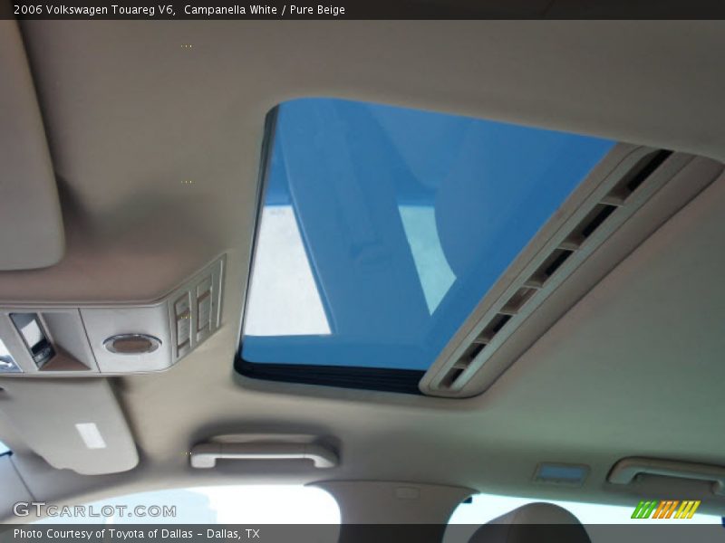 Campanella White / Pure Beige 2006 Volkswagen Touareg V6