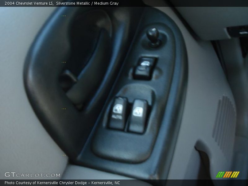 Silverstone Metallic / Medium Gray 2004 Chevrolet Venture LS