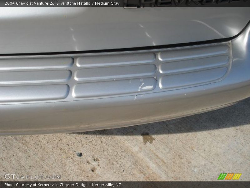 Silverstone Metallic / Medium Gray 2004 Chevrolet Venture LS