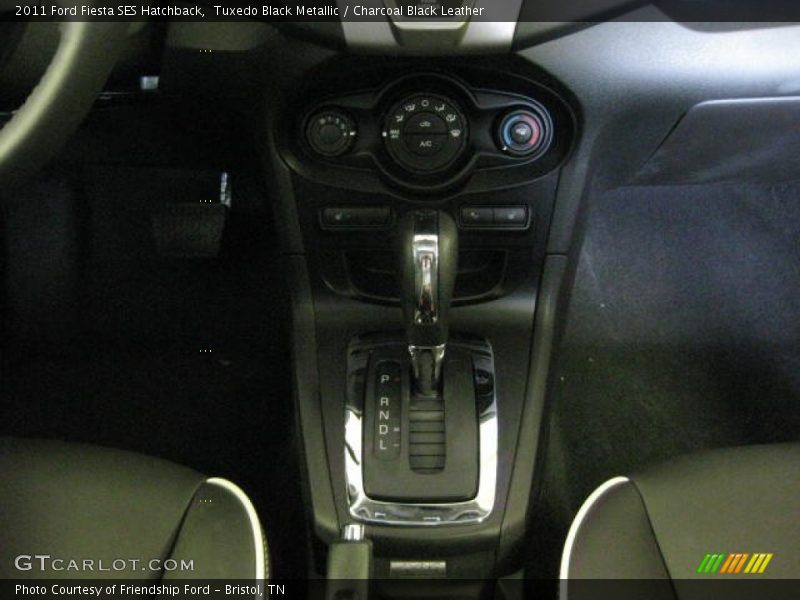 Tuxedo Black Metallic / Charcoal Black Leather 2011 Ford Fiesta SES Hatchback