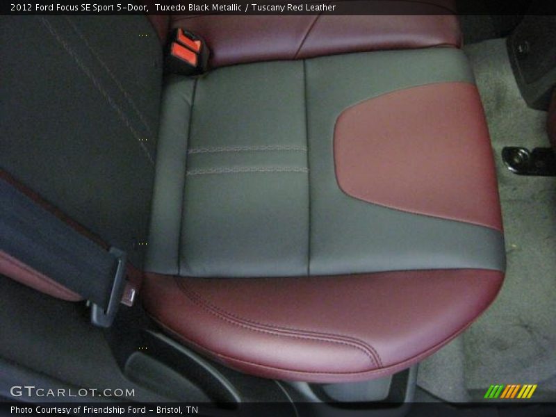  2012 Focus SE Sport 5-Door Tuscany Red Leather Interior