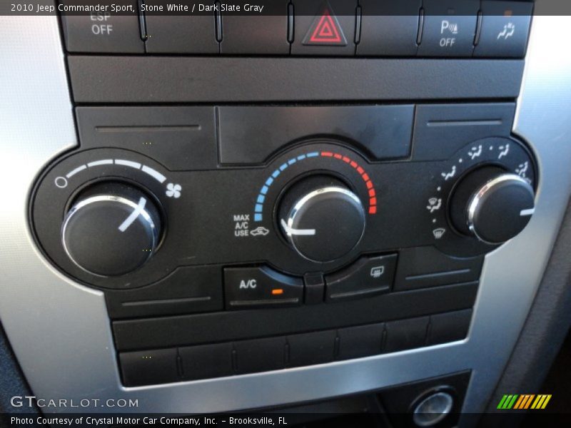 Stone White / Dark Slate Gray 2010 Jeep Commander Sport